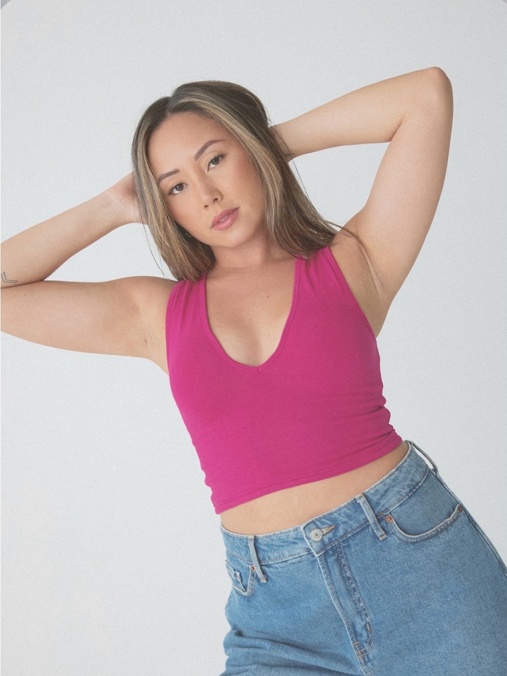 Klassy Network V-Neck Crop Tank Top Brami - Hot Pink